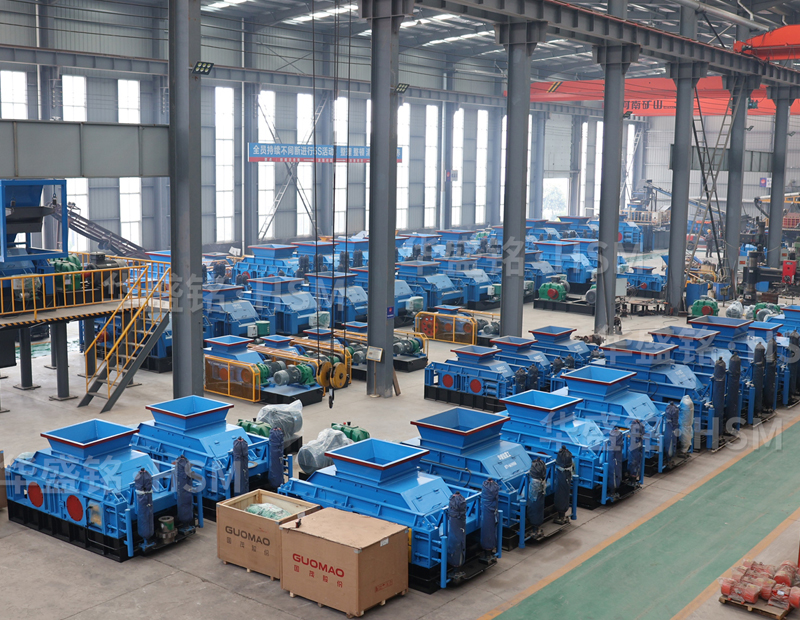 鵝卵石制砂機(jī)用哪款比較好？對(duì)輥式破碎機(jī)多少錢(qián)一臺(tái)?