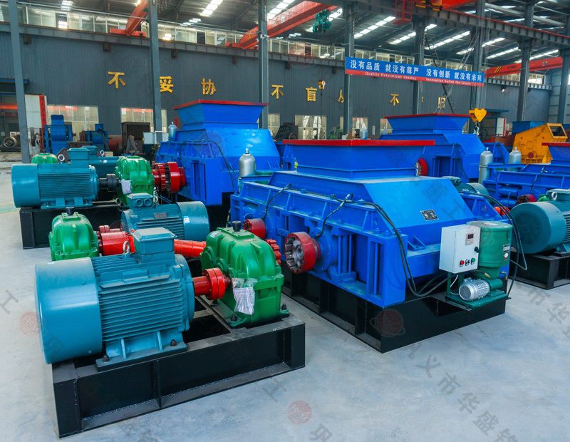 石屑能用做機(jī)制砂嗎？小型對(duì)輥破碎機(jī)價(jià)格是多少？